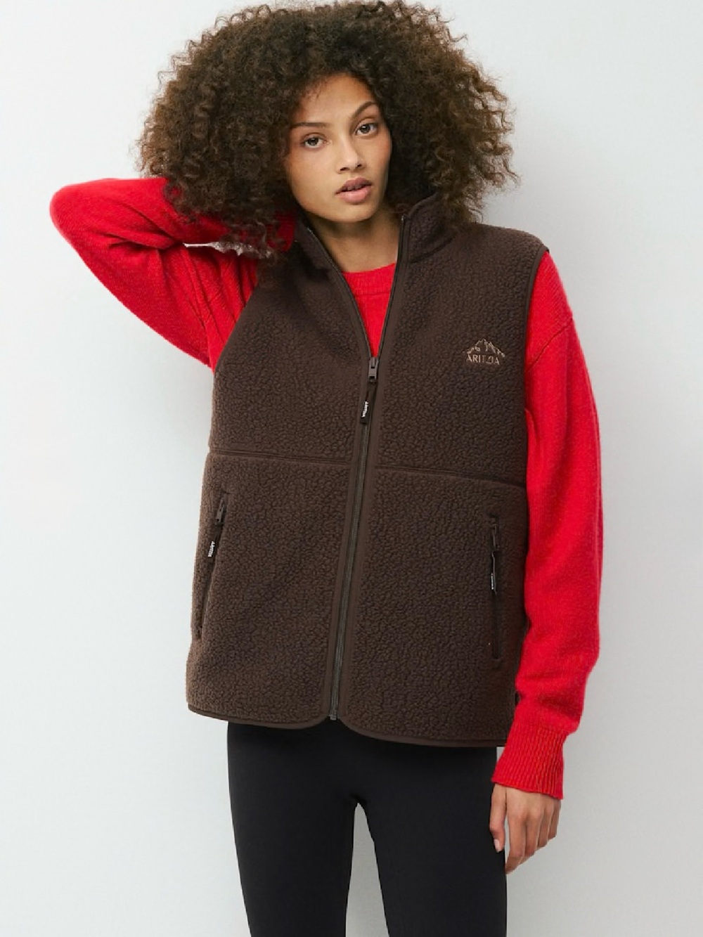 Aritzia TNA Polartec Ridgeline Hip Vest - Chocolate Brown - Small